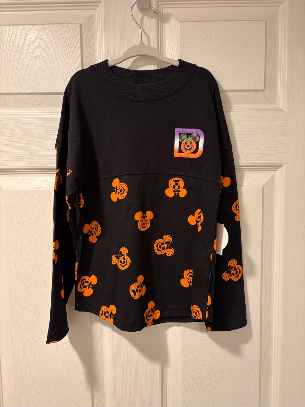 Disney Jersey Halloween Black Long-Sleeve Tee with Orange Mickey Pumpkin Prints